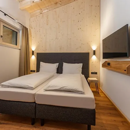 Apartmentresort Mylodge מלון דירות שלאדמינג