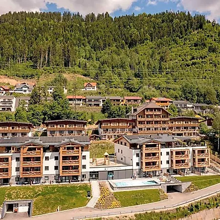 Apartmentresort Mylodge 아파트호텔 4*